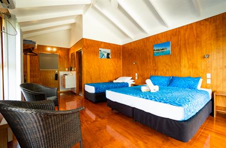 Aitutaki Village - Holiday Beach Hut