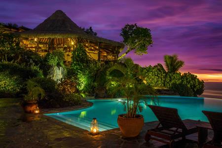 Pacific Resort Aitutaki - Evening Dining Rapae Bay